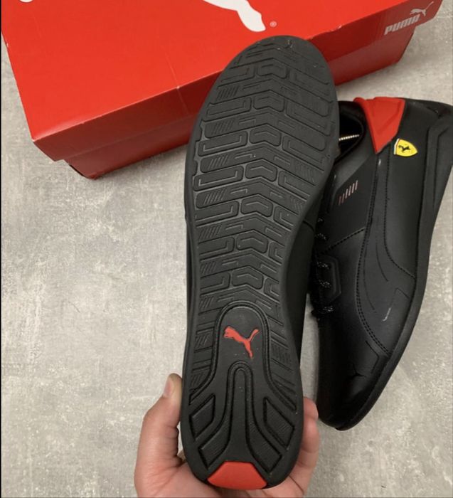 Кросівки чоловічі Puma Ferarri нові