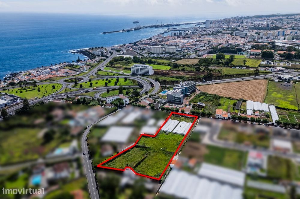 Terreno com ruina, Rosto do Cão (São Roque), Ilha de São Miguel