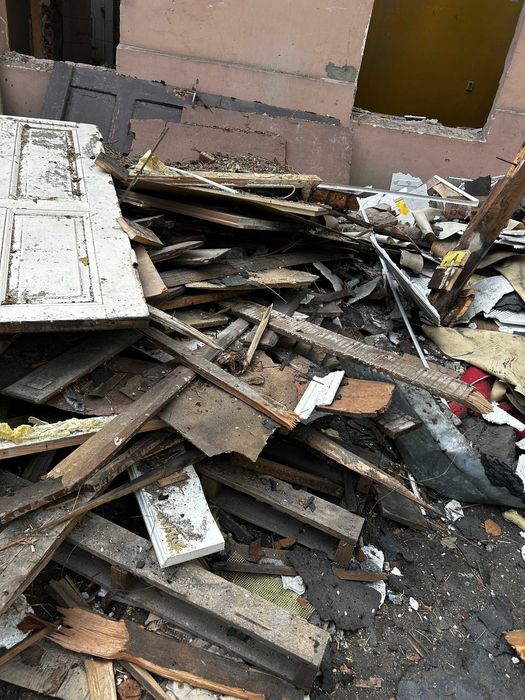 Drewno z rozbiórki na opał za darmo