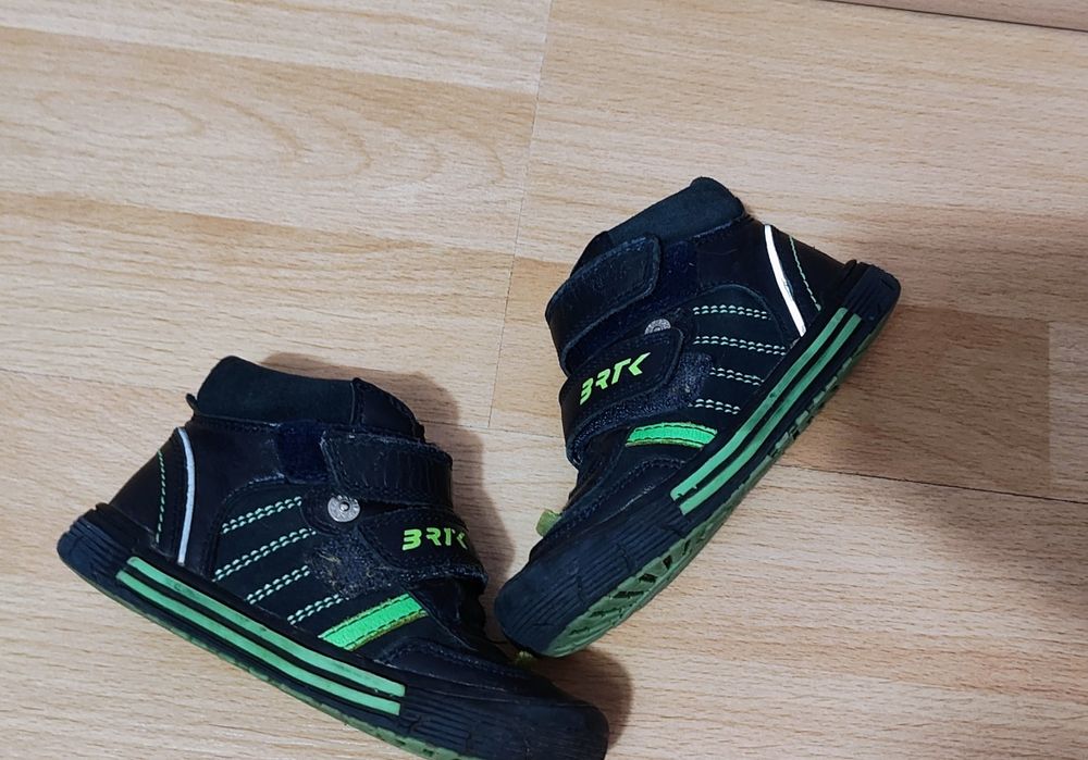 Черевики  Bartek, 24 р