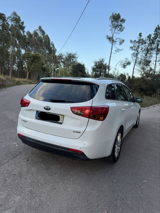 Kia Ceed 2014 1.6 gasoleo