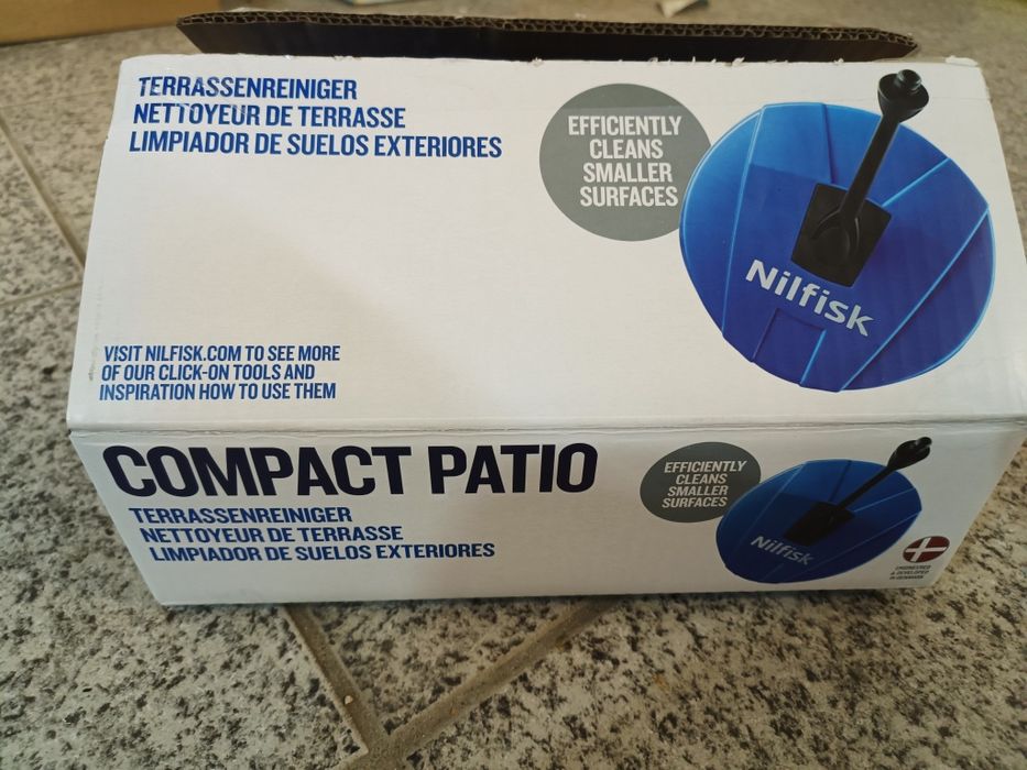 Nilfisk Compact Patio Cleaner