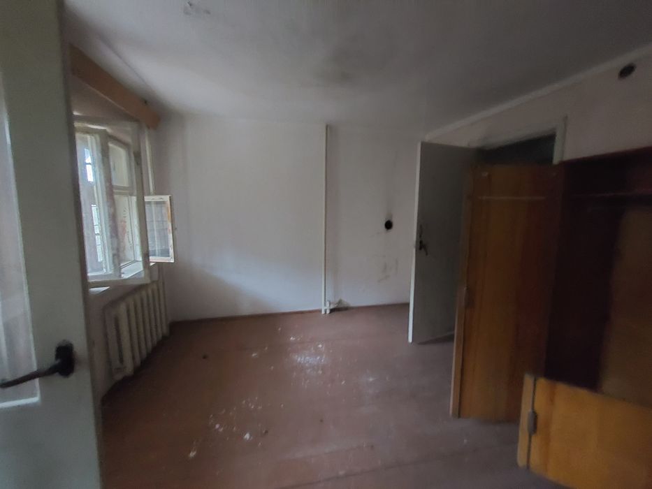 Продам ділянку 12 соток з будинком та чудовим видом на Виноградів