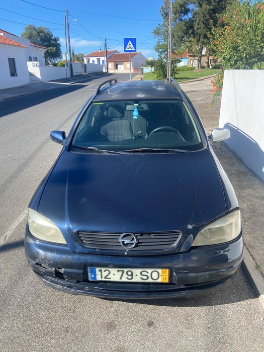 Opel Astra Azul