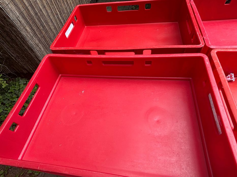Skrzynki spożywcze  plastikowe