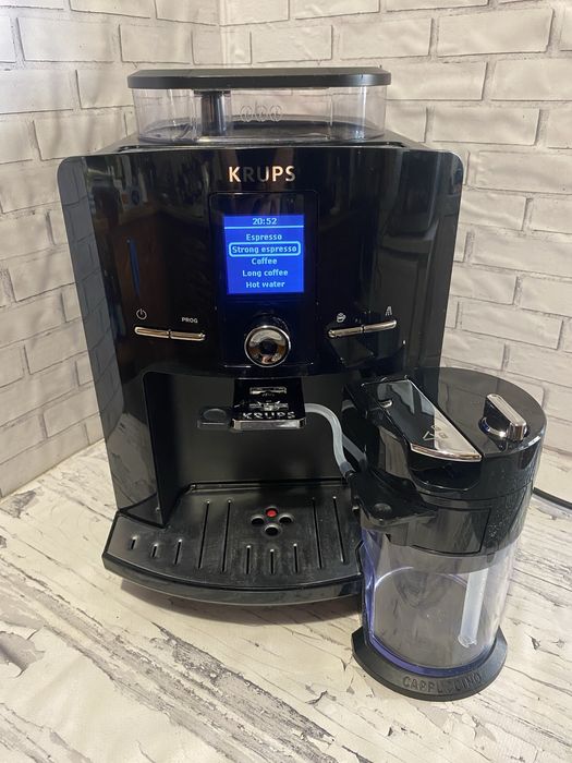 Кавомашина KRUPS EA82 Cappuccino з Німеччини