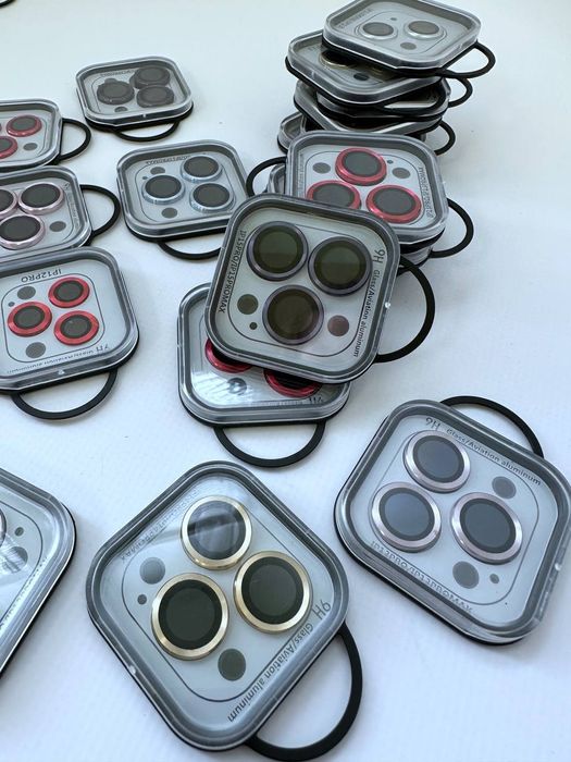 Захисне скло на лінзи камер iPhone