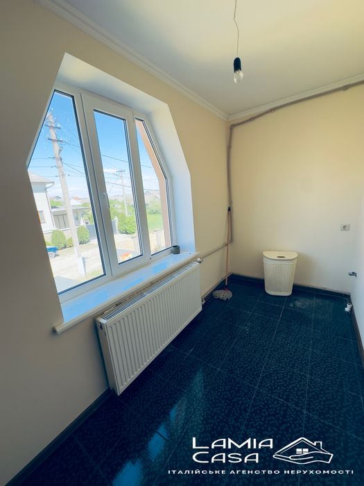 Продаж 2 поверхового будинку Новоселиця