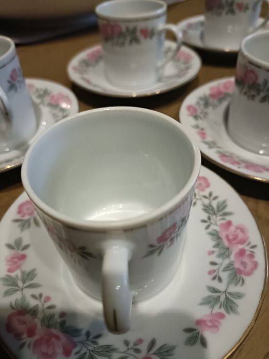 Conjunto de chávena para café