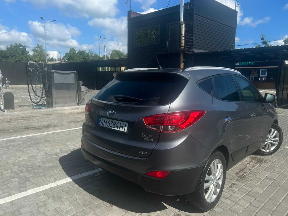 Hyundai ix35 2012 VIN TMAJU81VDCJ215684 фото оголошення 4 з 24
