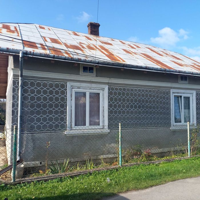 Продам житловий будинок м.Самбір