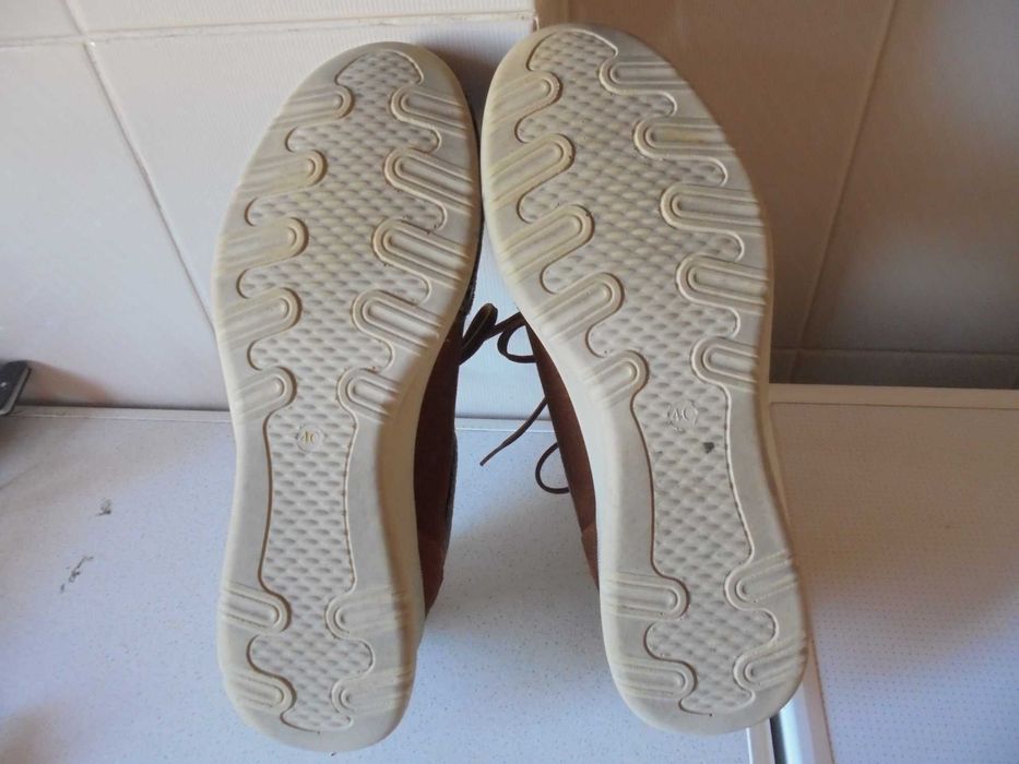 sapatilhas de senhora cor castanho