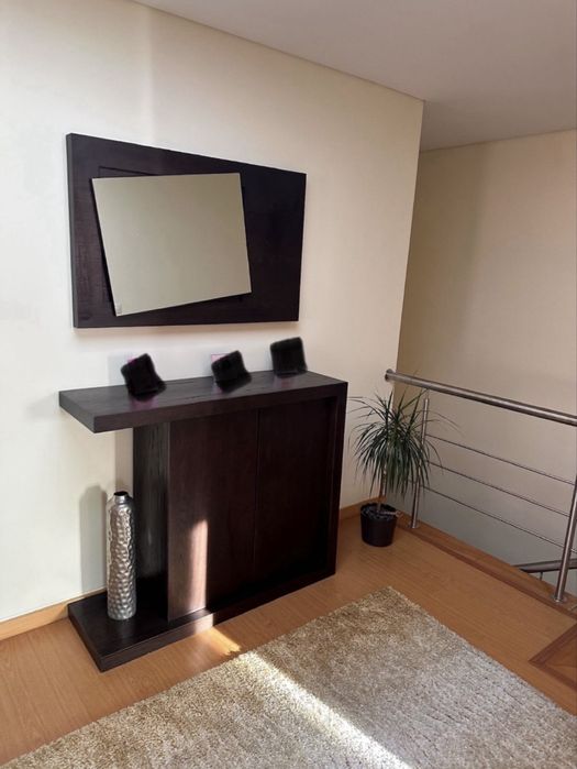 Mobilia como nova, completa de moradia T3, cor Wengué carvalho escuro