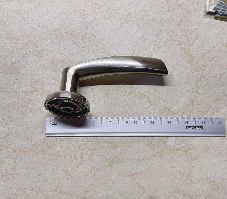 Дверні ручки PUNTO (нові) комплект на дверь