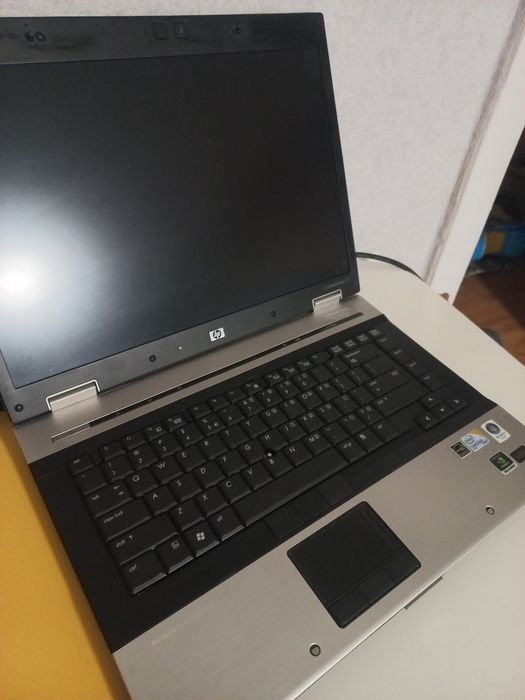 Ноутбук НР elitbook 8530