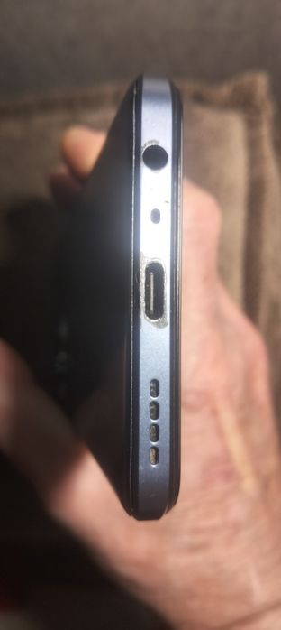 Realme 9 pro plus 8+8/256gb, Tecno spark 8c 4/64
