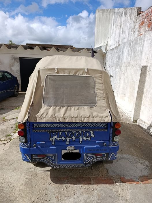 Tuktuk Ape Calessino 200