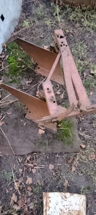 Плуг! для міні трактора 2-х корпусний.