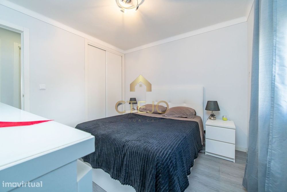 Apartamento T3 C/Arrecadação - Olivais Sul
