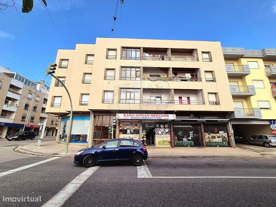 Apartamento T4 para venda