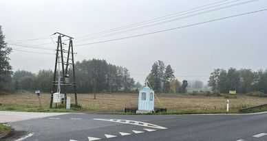 Sprzedam działkę z transformatorem