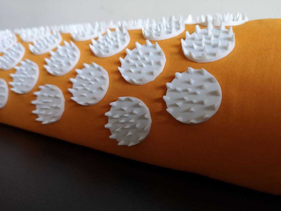 Poduszka z kolcami do akupunktury - naturalne ulgi dla ciała i umysłu