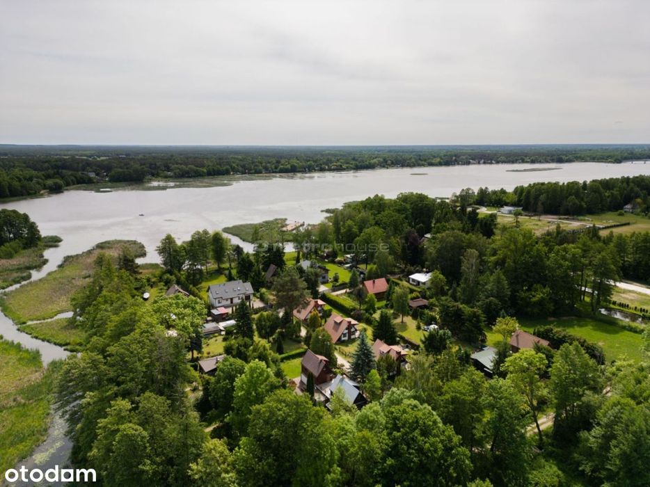 Dom letniskowy nad Narwią k. Serocka
