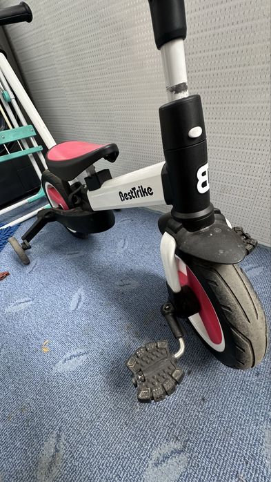 Беговєл з ручкою best trike