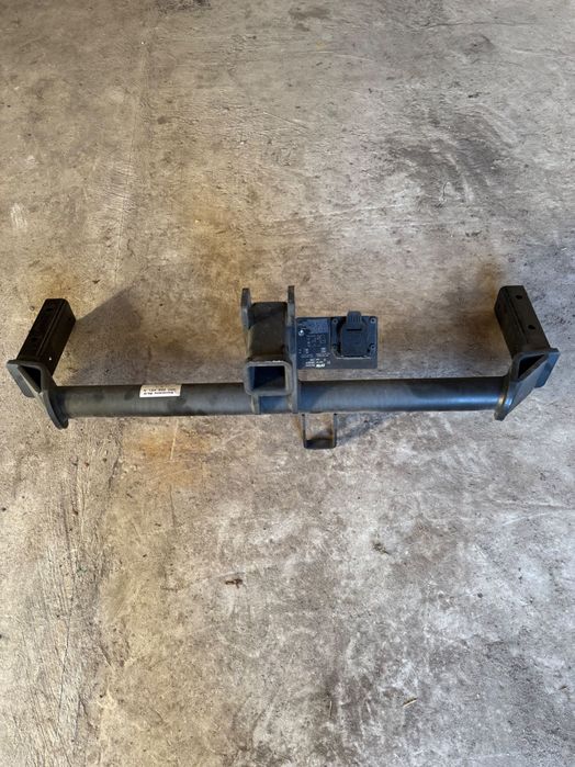 Audi Q5 8R0 800 491 A фаркоп