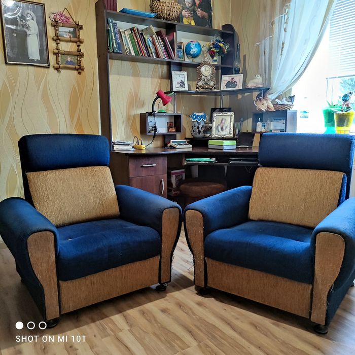 Диван+ 2 кресла  .