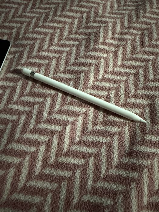 iPad 9 64gb Silver + apple pencil 1