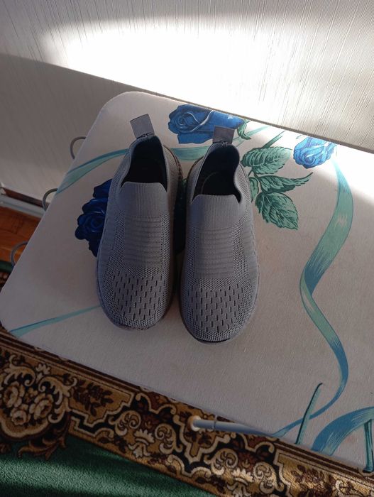 Кросовки дитячі на літо