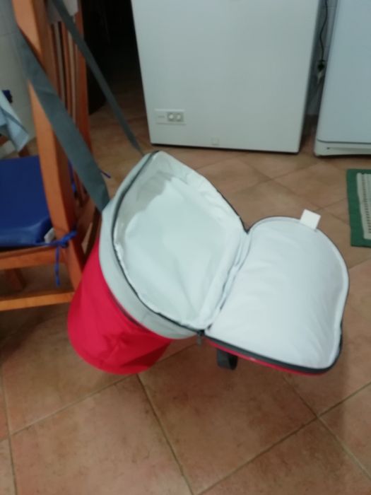 SACO TÉRMICO para praia,campismo,viagem,lancheira.0,50x0,30 e 0,35 alt