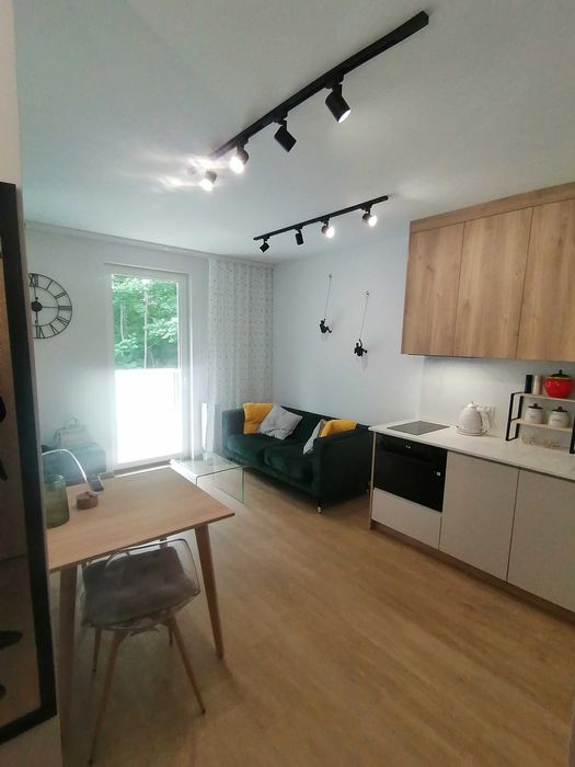 Kawalerka z osobną sypialnią/Pomorska 175/Łódź