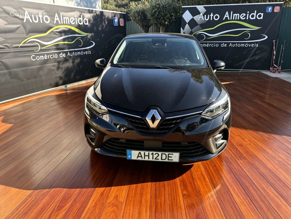 Renault Clio 1.0 TCe Limited CVT