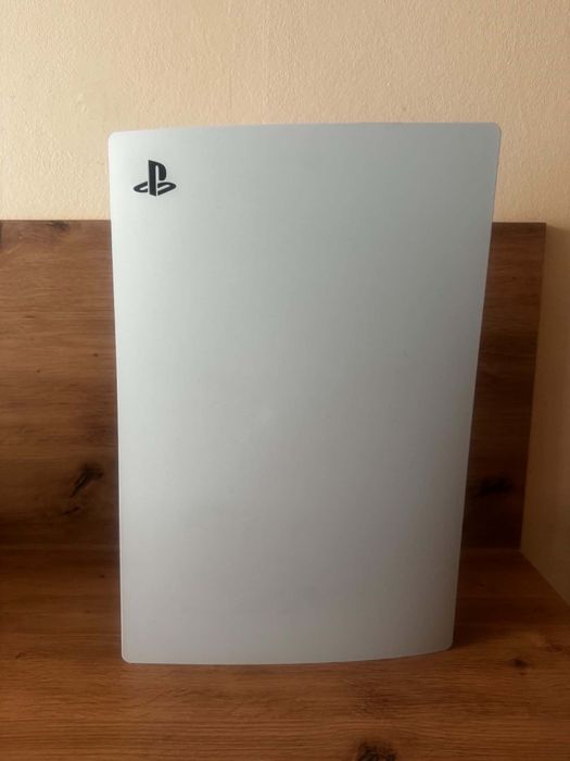 Konsola PlayStation5  PS5 Digital Edition 835GB plus Pad