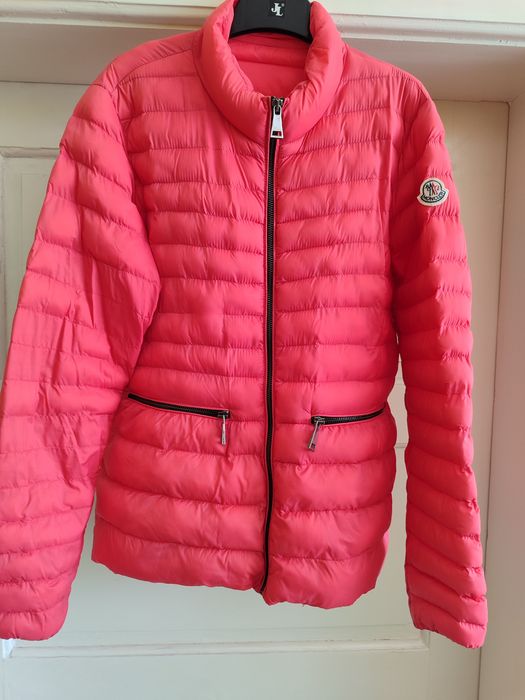 Курточка вітровка пухова демісезонна фірмова Moncler