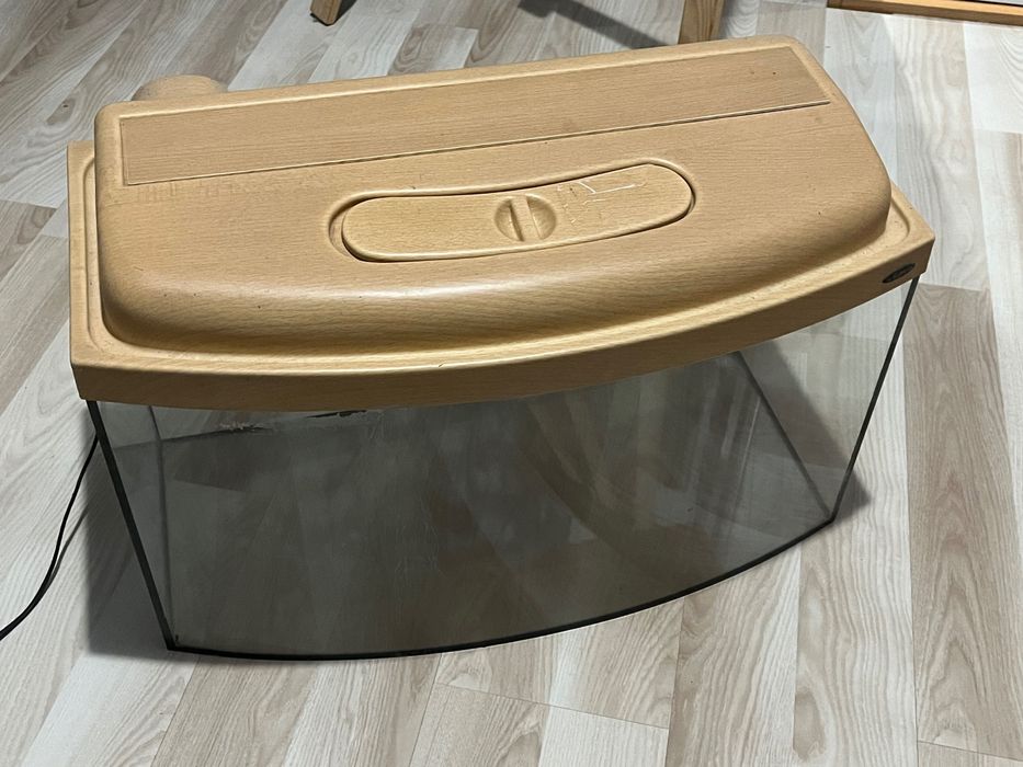 Akwarium 55l + pokrywa z lampą