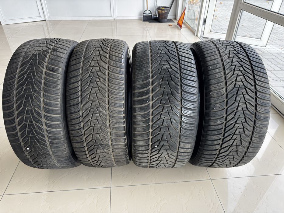 Продам зимові шини різноширокі 275/45 R20 і 305/40 R20 Hankook