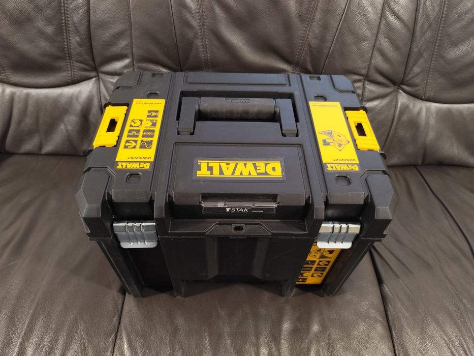 Пила дискова занурювальна мережева DeWALT DWS520KT