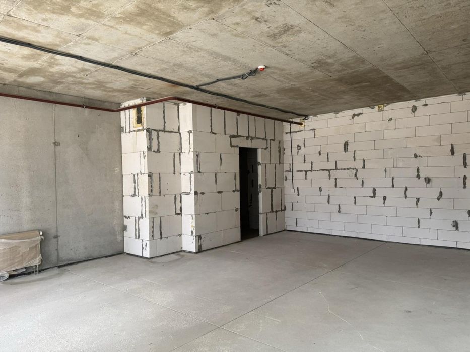 Аренда под магазин, салон, творческую студию, цветочный