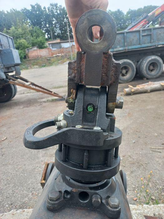 Продам захват з ротатором