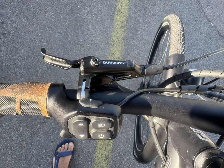 Rower elektryczny GIANT explore E + 1 PRO GTS