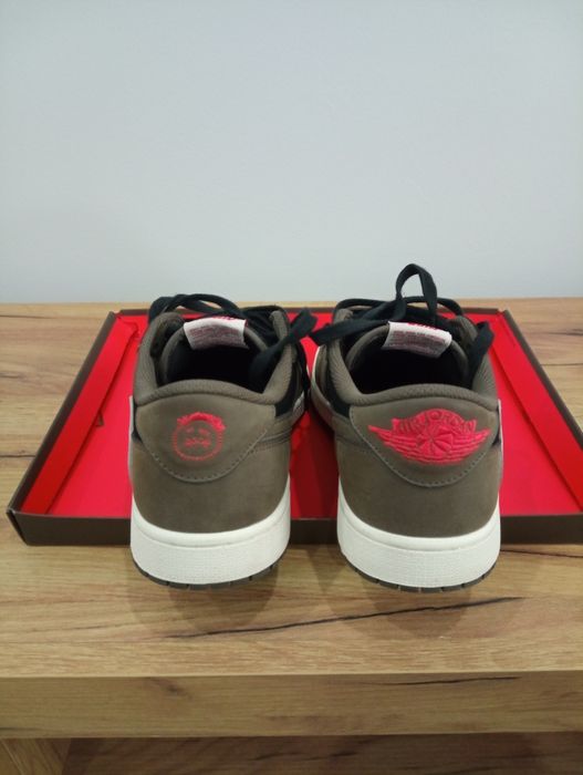Jordan 1 Retro Low OG SP Travis Scott Mocha