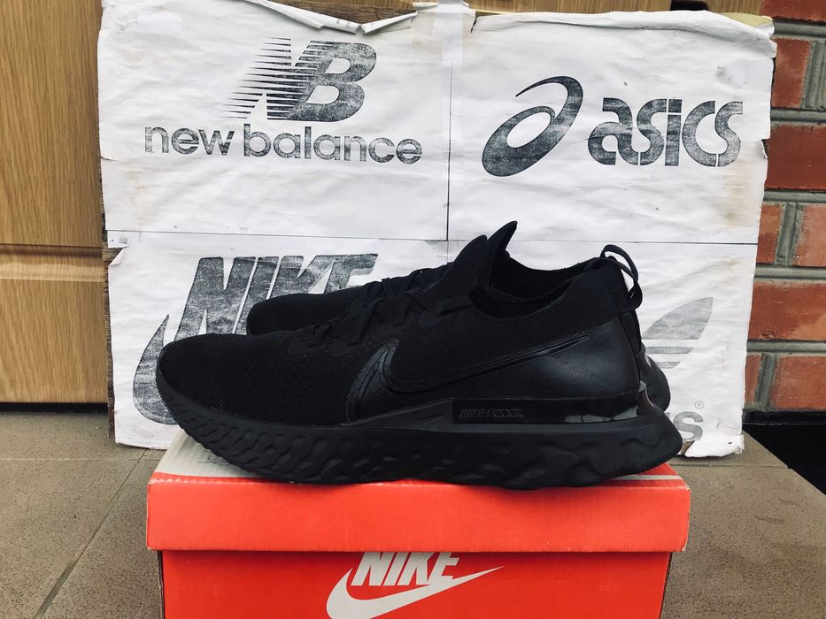 Кроссовки Nike React Infinity Run Flyknit для тренировок бега