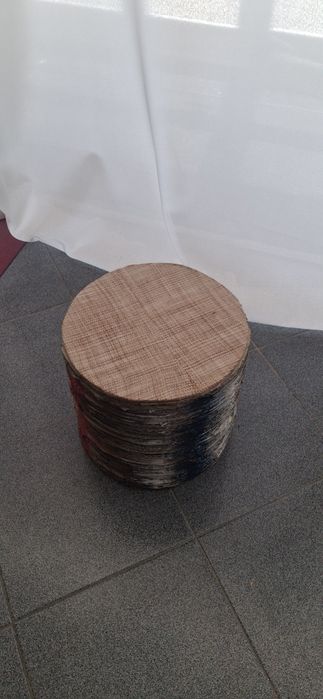 Puff recycling cardboard disc