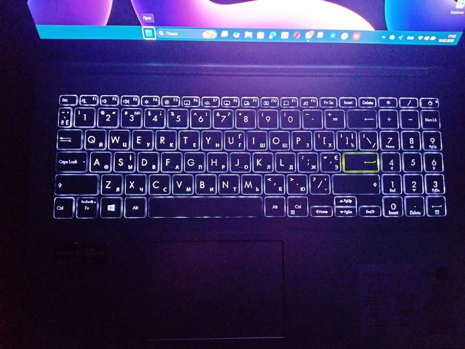 ASUS VivoBook 15 OLED