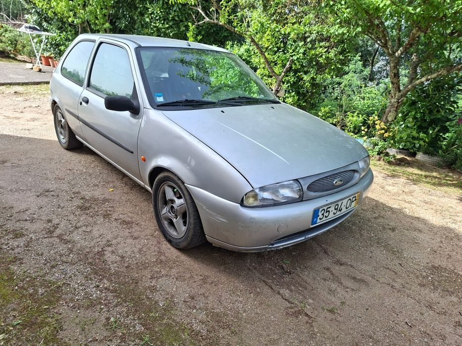 Vendo Ford fiesta Boss 1.8 TD