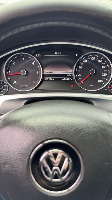 ОФІЦІЙНИЙ VW Touareg FL Фольксваген Туарег 2015р 3,0 дизель CRCA 8АКПП