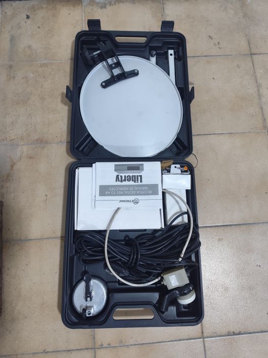 Recetor digital satélite TV portátil (antena parabólica)